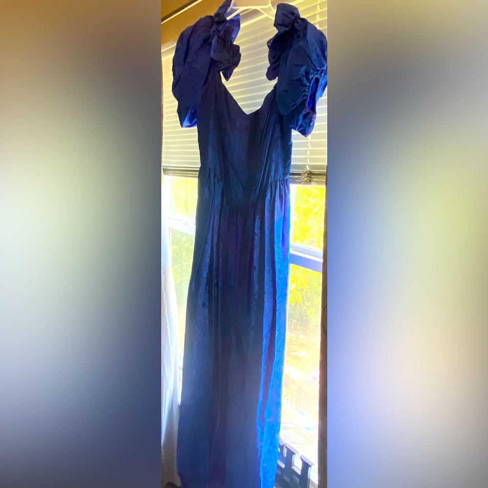 Vintage Royal Blue full length grown circa ‘86